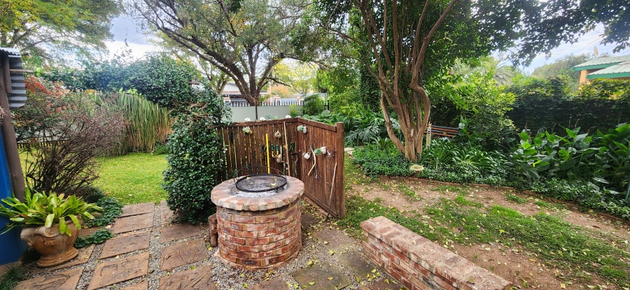 4 Bedroom Property for Sale in Miederpark North West